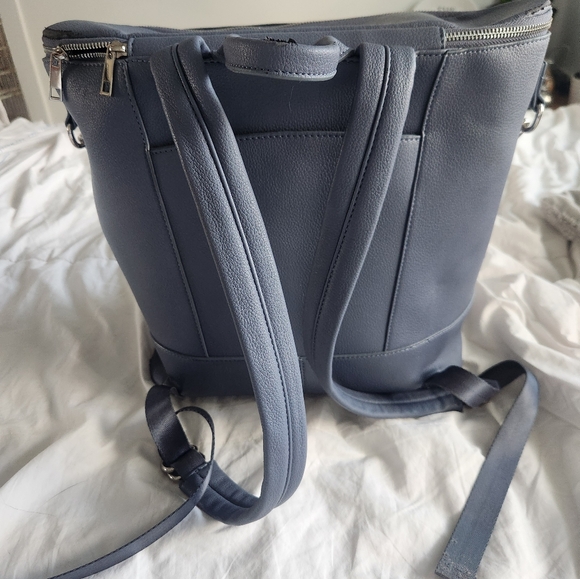 SOLD Lambert Mia Backpack - Picture 2 of 8